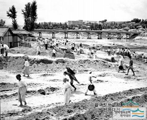 1968년 남주동 제방공사