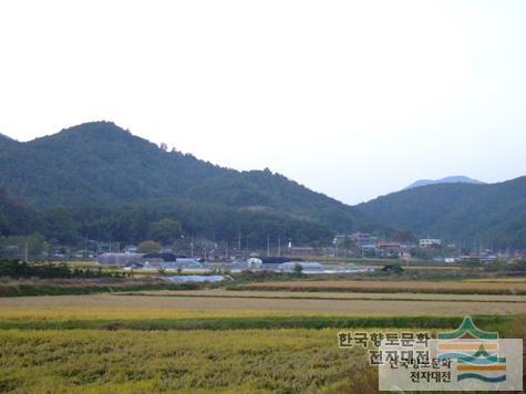 명석면 덕곡리 덕곡마을