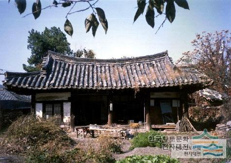 쌍교동 관서당의 남성재 전경