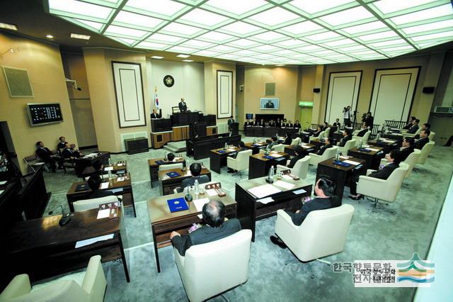 구미시의회 의원들
