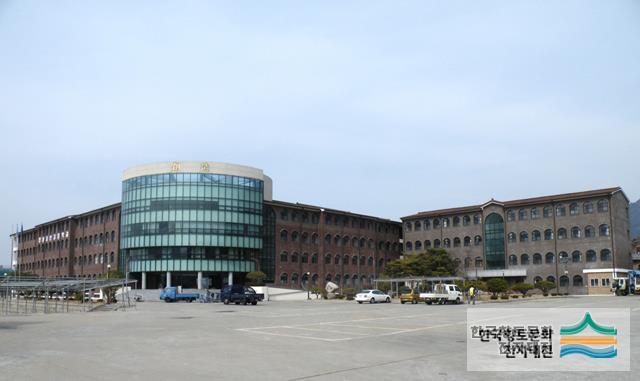 창원 남산 고등학교 전경