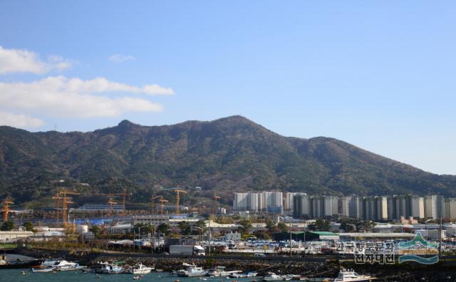 천자봉