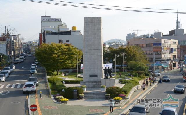 3.15 의거 기념탑 전경