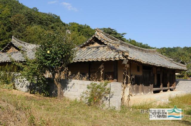 검사댁(김응섭 선생 유택)