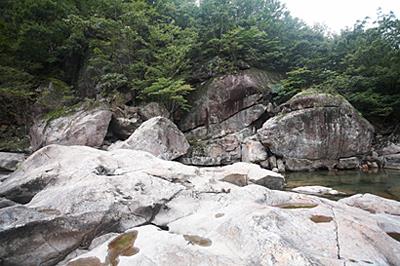 세이암 전경 썸네일 이미지