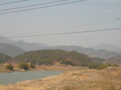 동산리 고분 썸네일 이미지