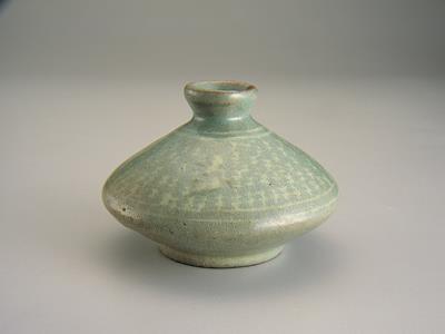 청자 상감 운학문 유병 썸네일 이미지