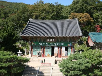 부산 범어사 대웅전 썸네일 이미지