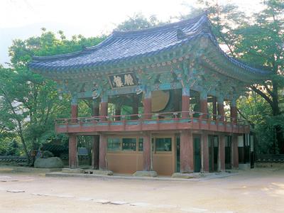 범어사 종루 썸네일 이미지