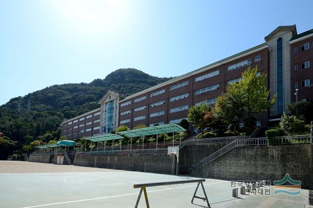 동인고등학교