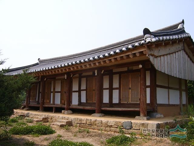 영암 이우당