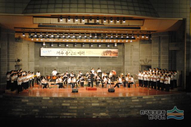 제주특별자치도립 서귀포합창단 해변축제 공연