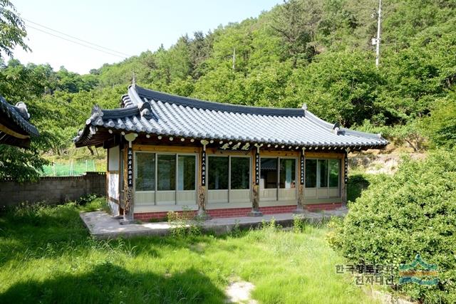 원정리 김해 김씨 재실