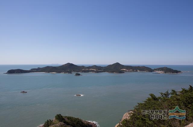 곶리도-장자도에서 본 곶리도