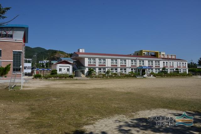 한국 한방 고등학교 정면