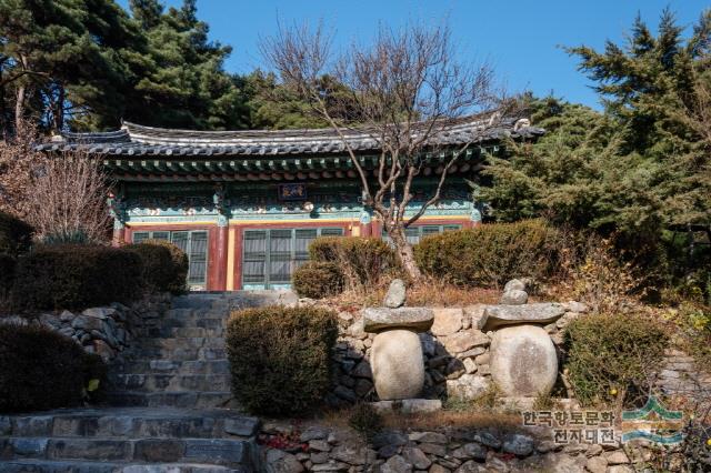 아산 세심사 부도군 전경