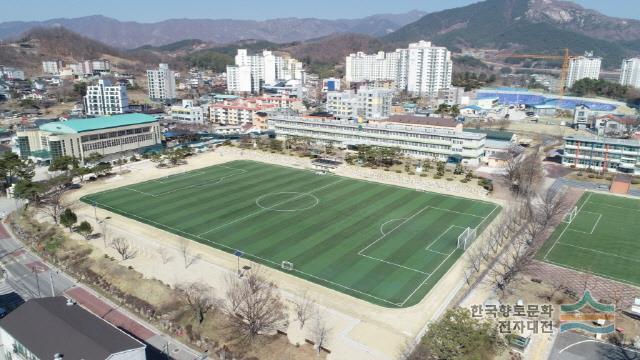 함양중학교 전경
