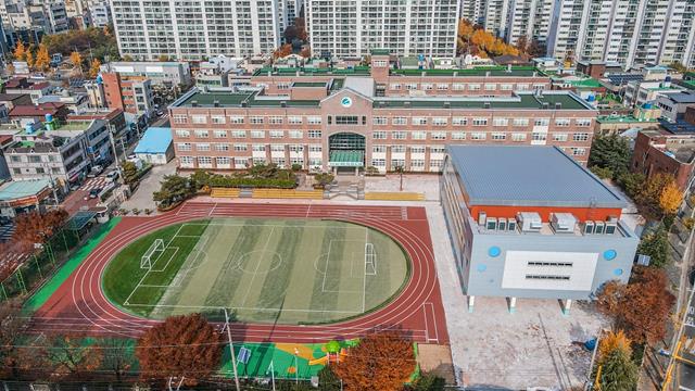 경산서부초등학교 전경