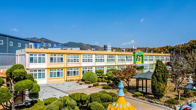 청천초등학교 본관