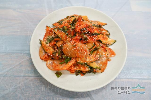 키조개관자 회무침