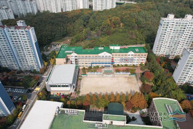 구룡초등학교 전경