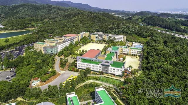 영신초·중·고등학교