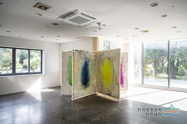 하정웅미술관 전시장 1층 4전시실